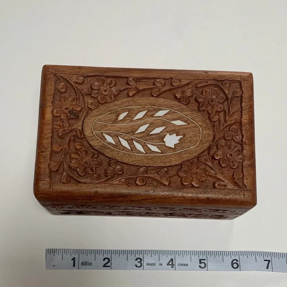 Handcrafted Wooden Jewelry Organizer Box. Used in great condition. Size:6x4.